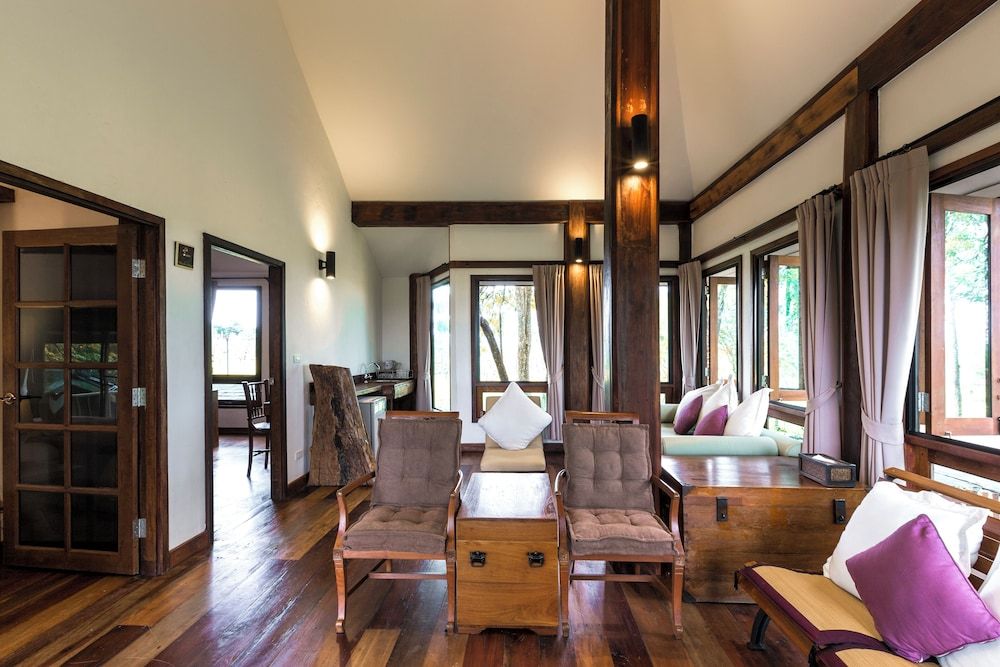 Village Farm & Winery Family Suite, Garden View 10