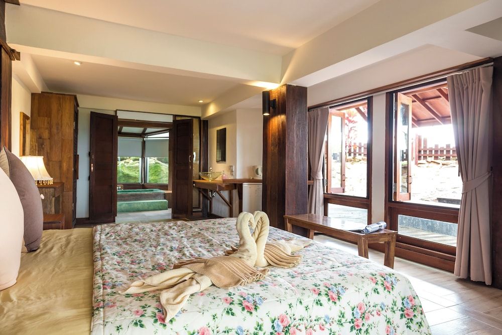 Village Farm & Winery Deluxe Room, Garden View 2