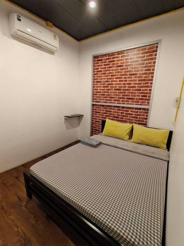 Basic Double Room