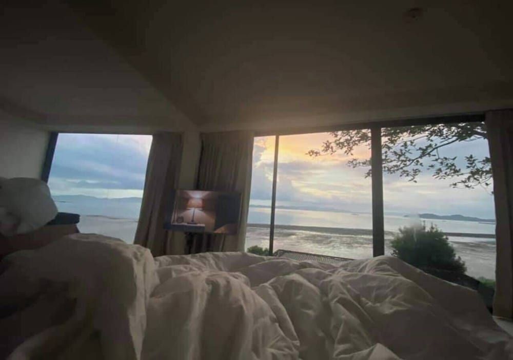 8IK88 Resort Junior Suite, Ocean View 6