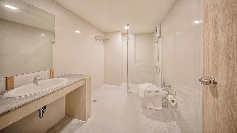 B2 Sisaket Boutique & Budget Hotel Family Suite Room 6