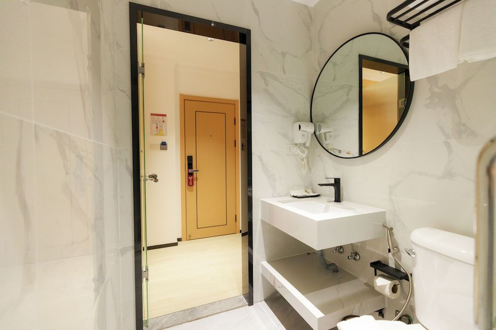 Banana Guesthouse South Pattaya Deluxe Room, Balcony 3