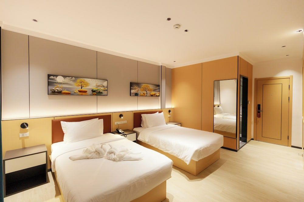 Banana Guesthouse South Pattaya Deluxe Room, Balcony