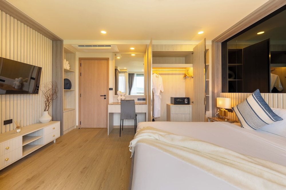 The Ozone Residences Bangtao Duplex 2 Bedroom Suite Golf View 4