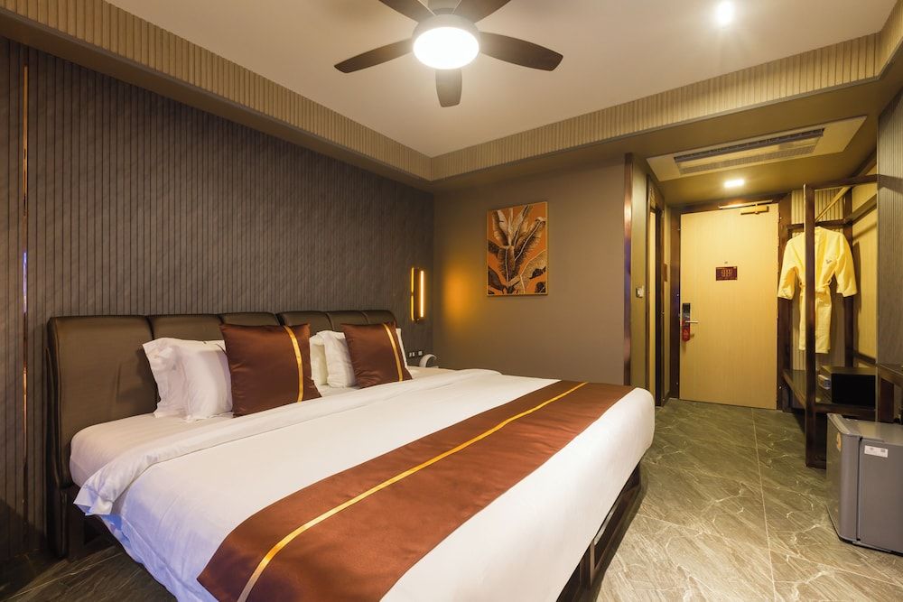 Syama V Ao Nang Beach Krabi, an Aspira Collection Premier Room with Sea View 2