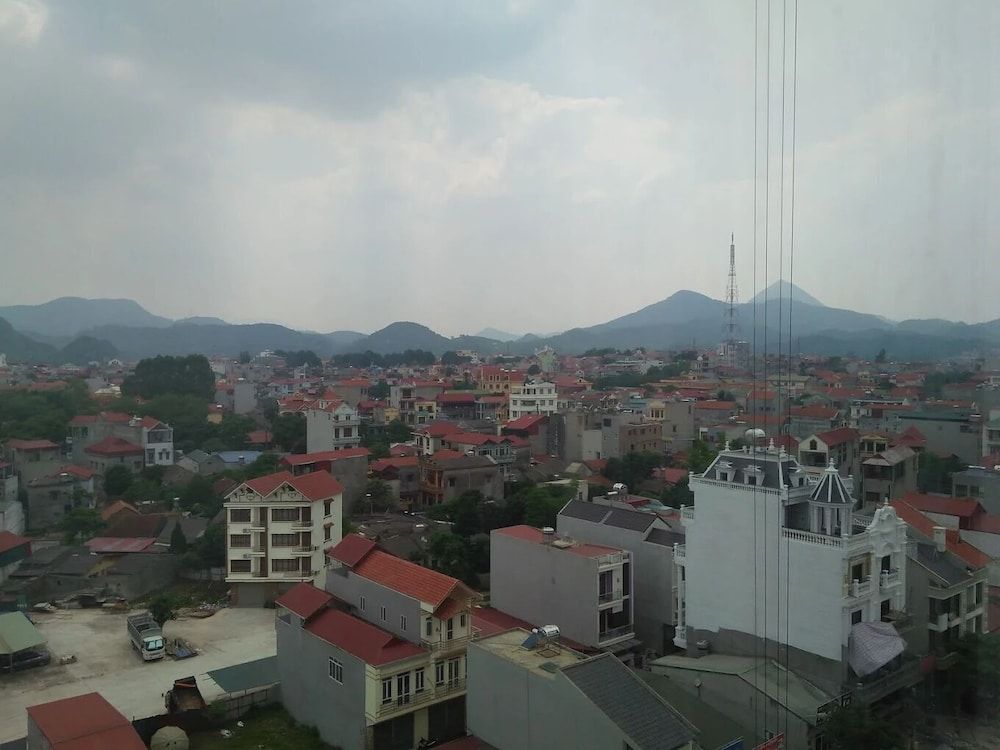 KHACH SAN TRIEU KY VOONG Deluxe Double Room, City View 10