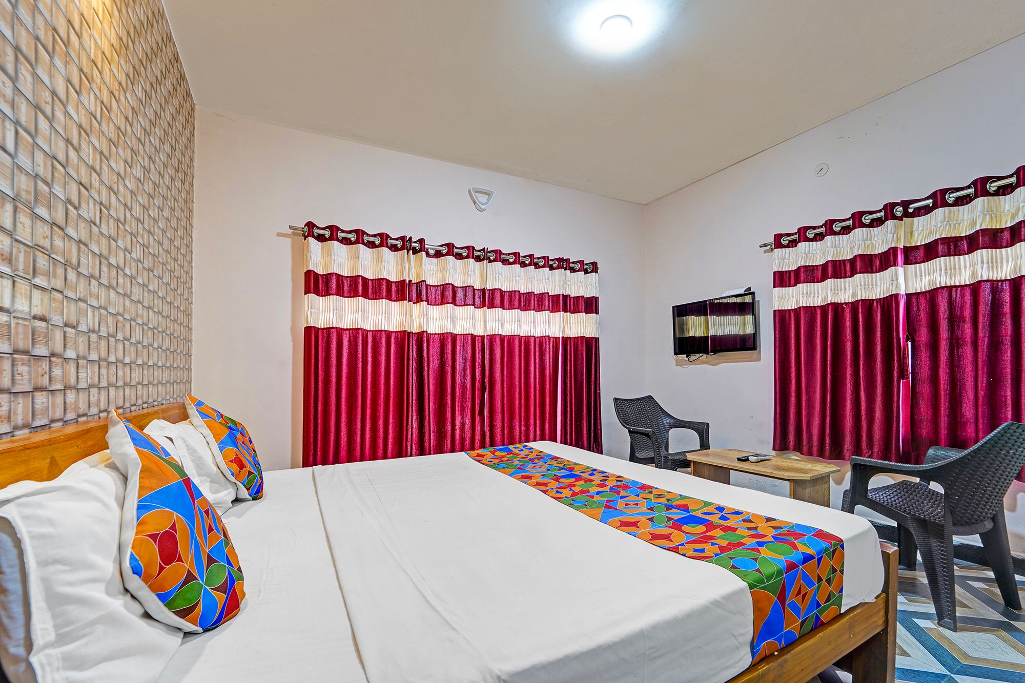 FabHotel Phoenix Stay Premium Room 3