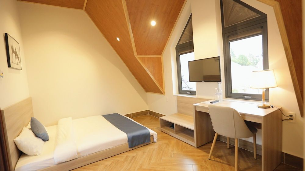 Classic Double Room, Hill View