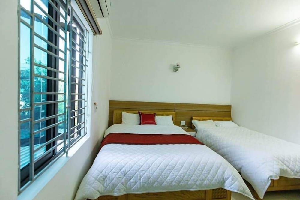 Heart Hotel MC Standard Triple Room 5