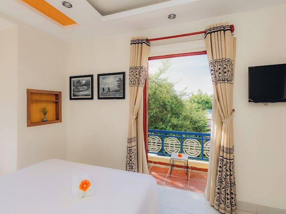 Vuon Bach Thao hostel Hoi an Deluxe Double Room 3