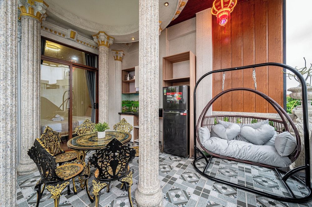 Cozrum - Cozy Home Phú Yên Deluxe Apartment, Courtyard View, Overwater 14