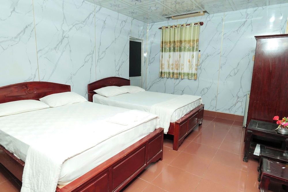 Thanh Nhan 1 Hotel Ca Mau - by BAYLUXURY