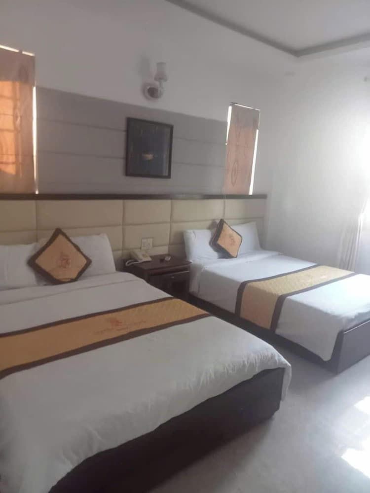 Superior Twin Room, City View