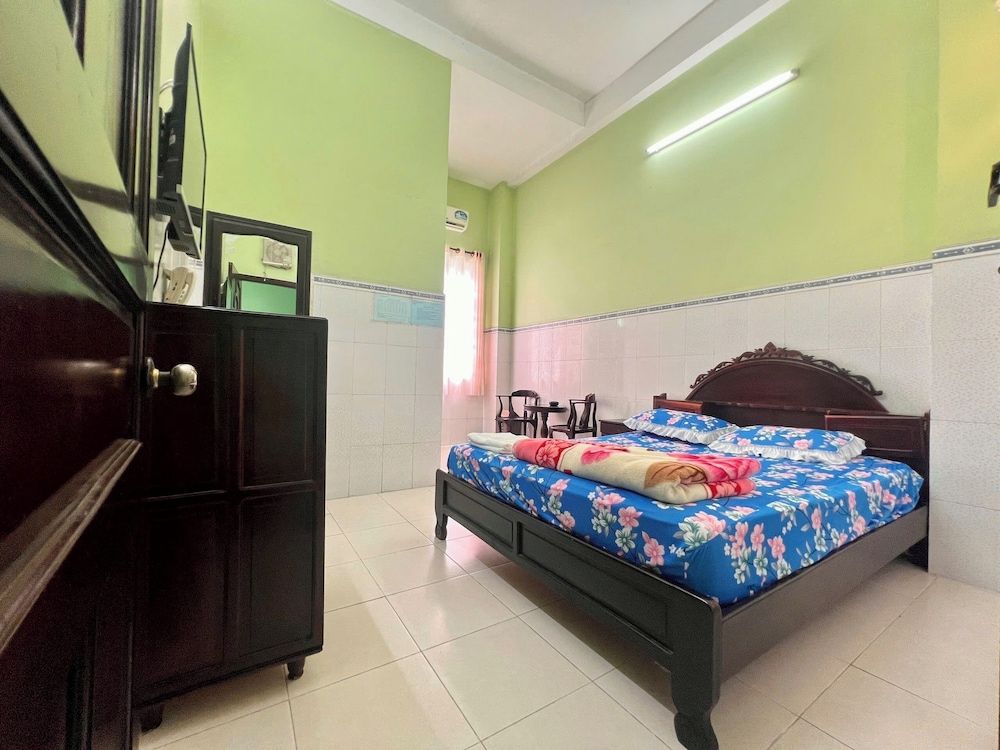 Phi Long 2 Hotel Thu Dau Mot Standard Double Room 5