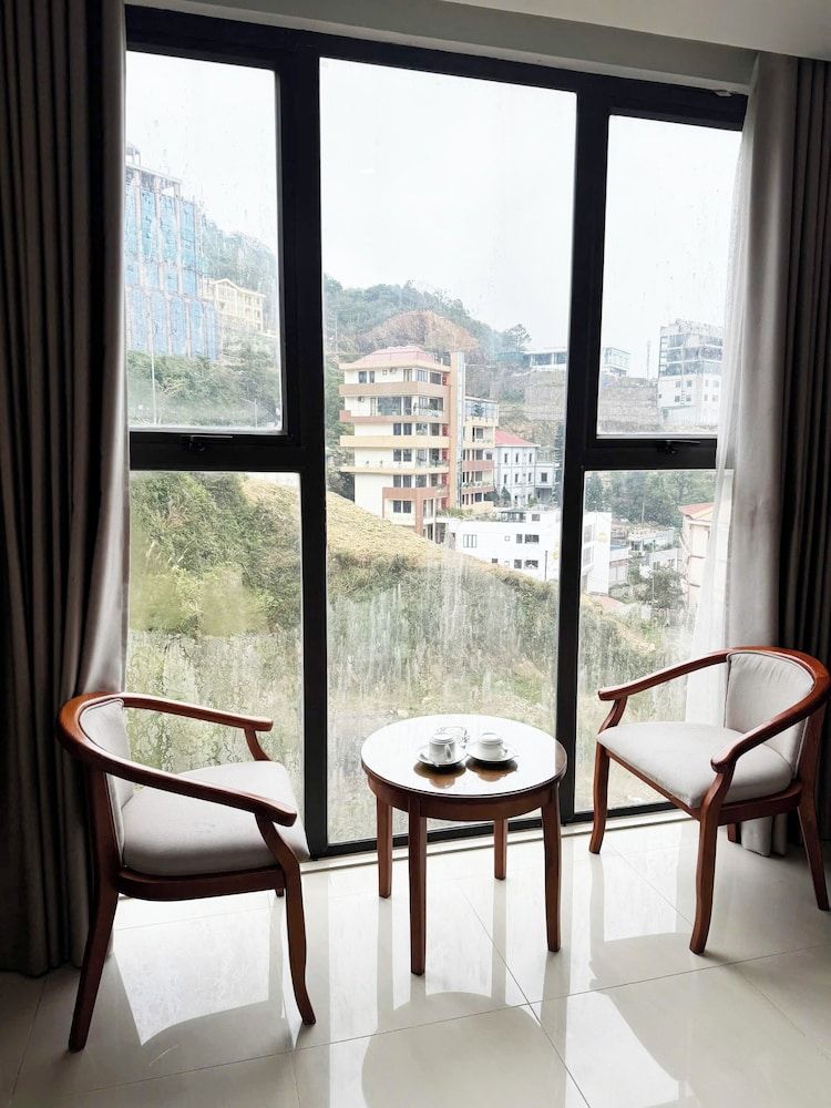 Ngan Ha Hotel Panorama View Superior Triple Room, Multiple Beds, Private Bathroom, Garden View 6
