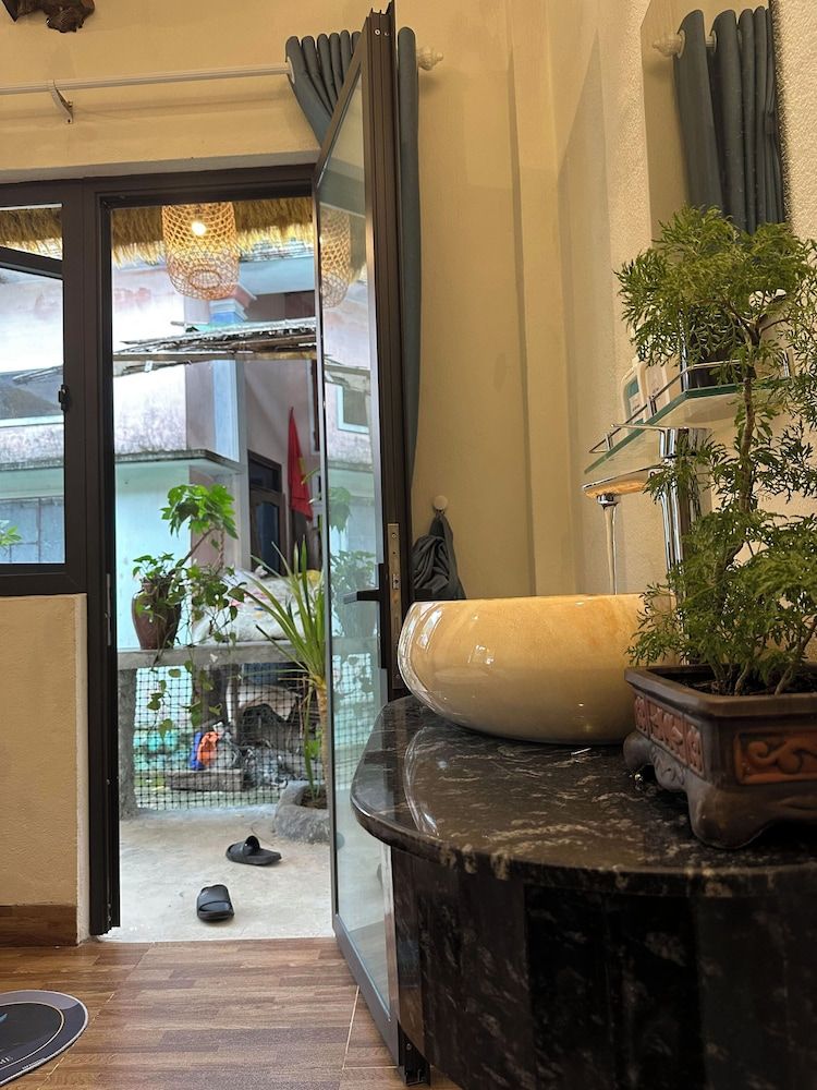 Homestay Ngô Khánh 1 Luxury Quadruple Room, Hill View 4