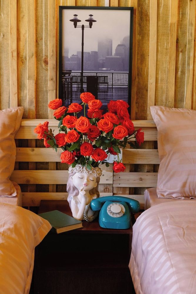 Scent Chalet D - Village Bungalow, 1 Bedroom, Accessible, Smoking 10