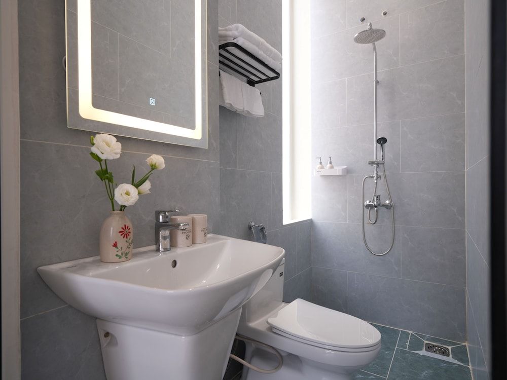 The One Da Lat Hotel Standard Double Room 5