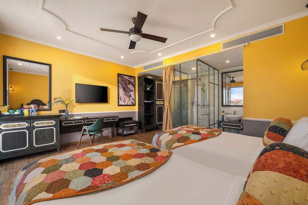 Deluxe Twin Room, Balcony, City View