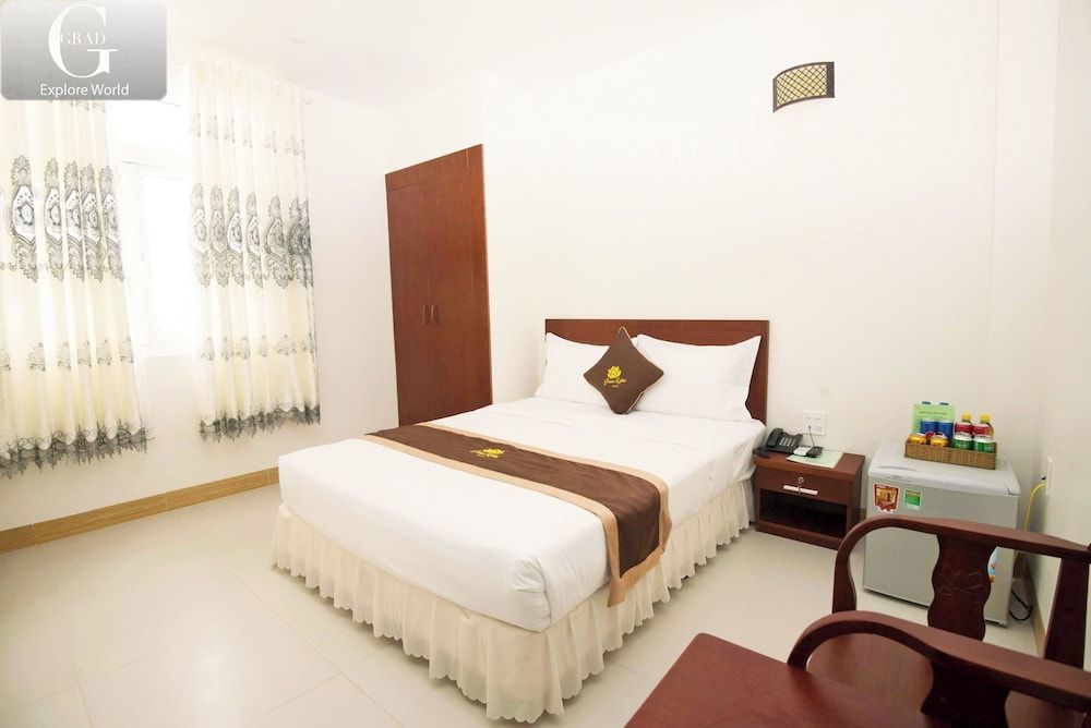 Deluxe Double Room, City View