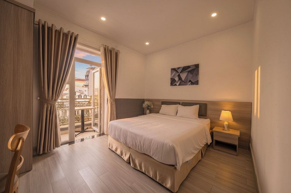 Deluxe Double Room, Courtyard View