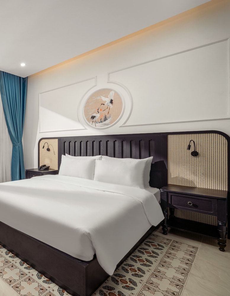 ELC Boutique Hoi An Hotel Deluxe Double Room 2