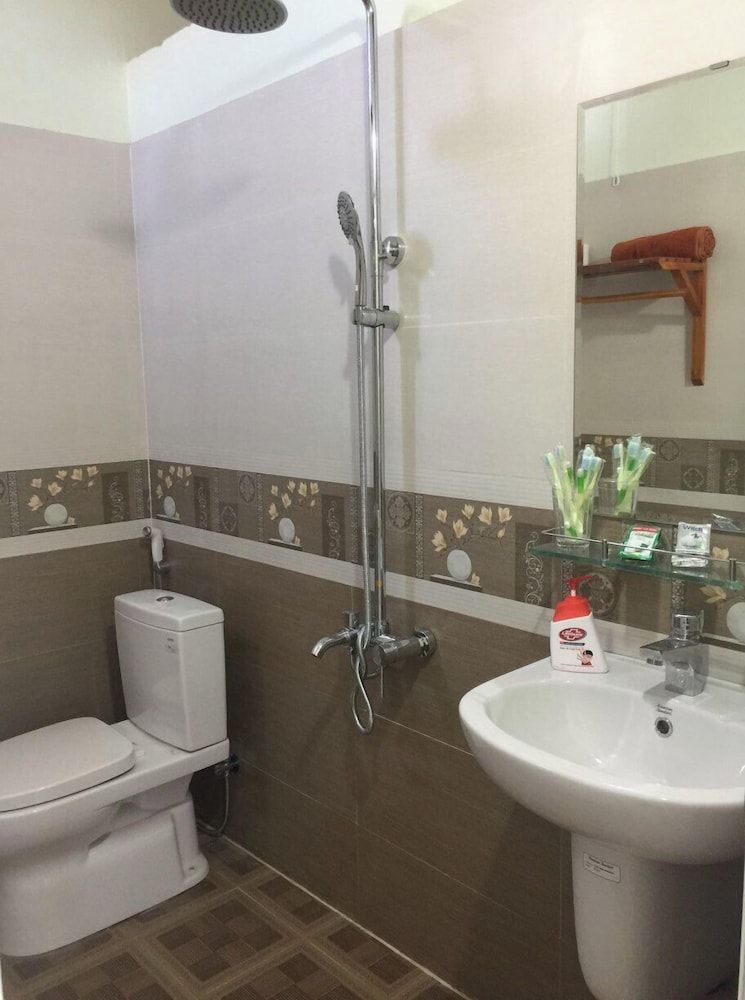 Phong Nha Homie Home Comfort Shared Dormitory, Mountain View 3