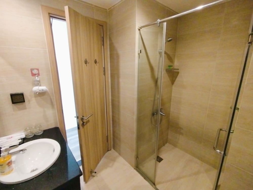 Standard Double Room Single Use, 1 King Bed, Patio, Tower