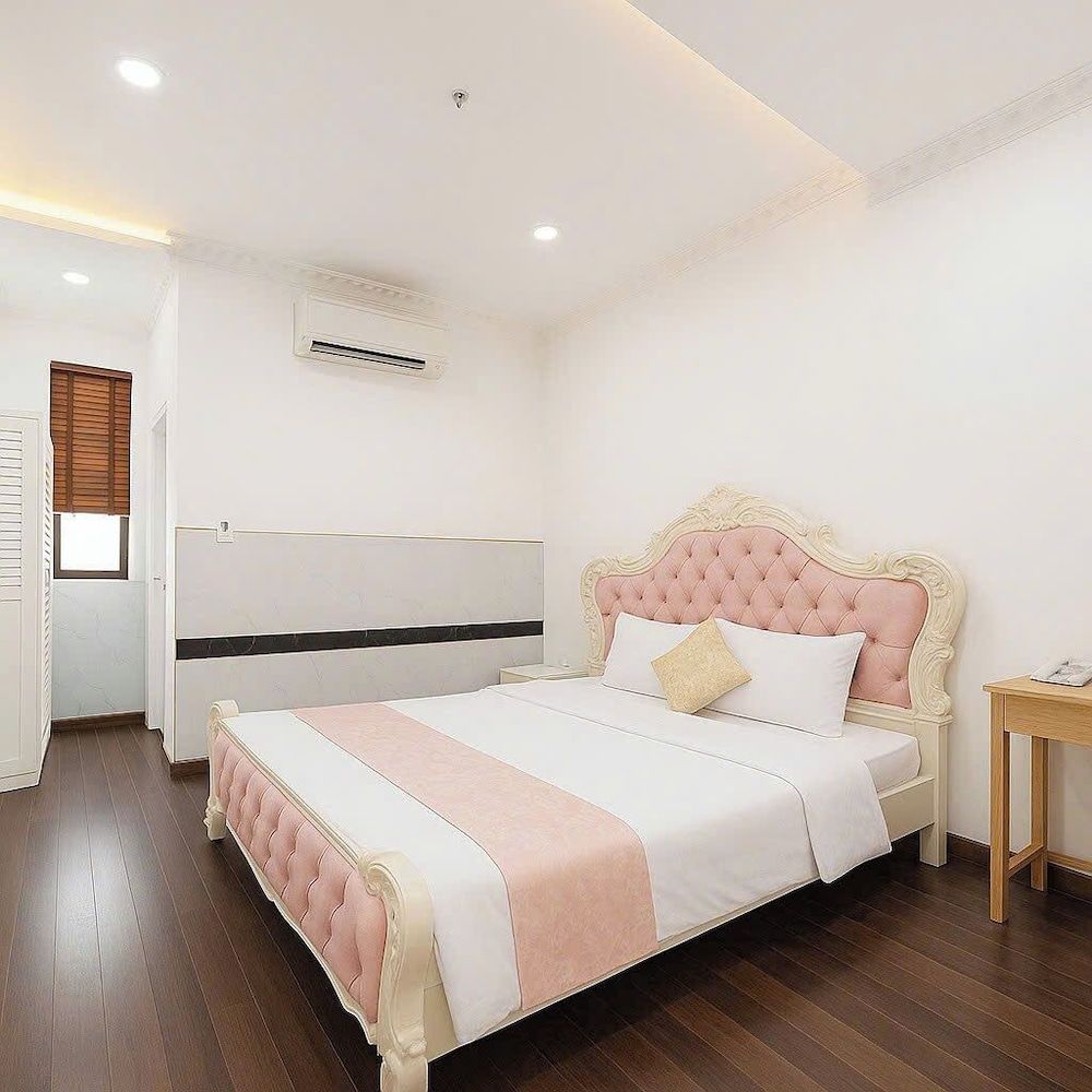 BIGHOTEL CAN THO Standard Double Room 2