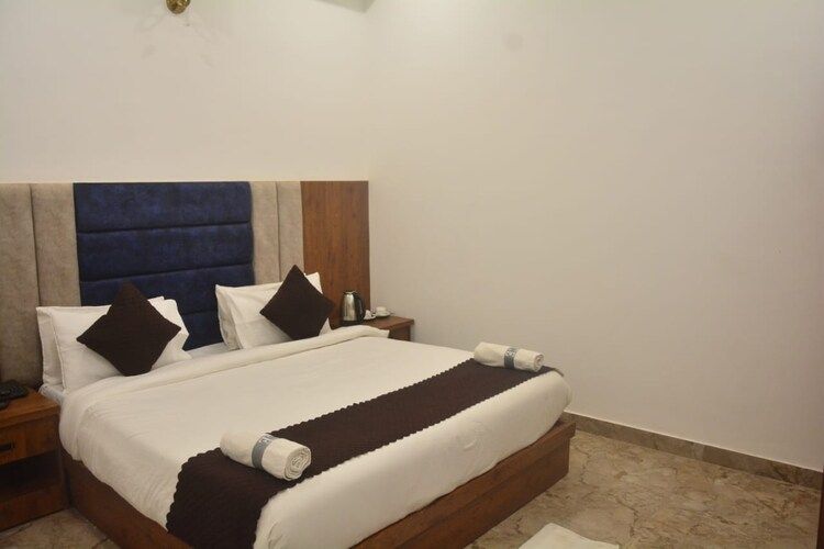 Hotel AU VILLA Standard Room with City View 2