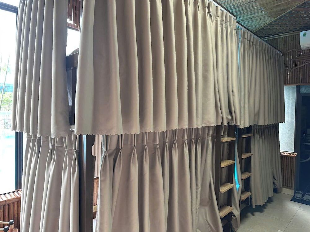 Sunset Garden Dorm Standard Shared Dormitory, Pool View 6