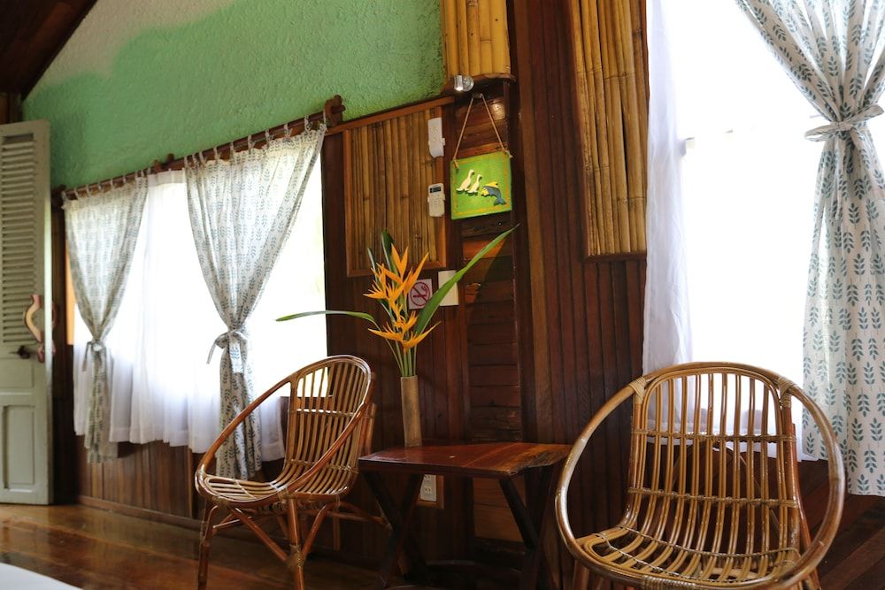 Vamxang Rustic Home Deluxe Triple Room, Garden View 6