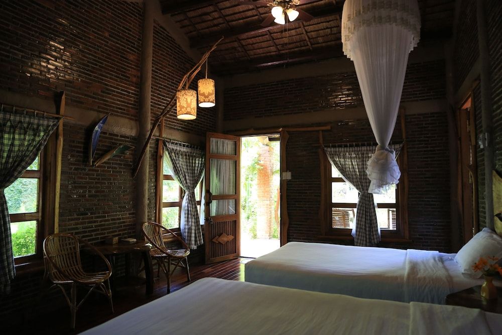 Vamxang Rustic Home Deluxe Triple Room, Garden View 2