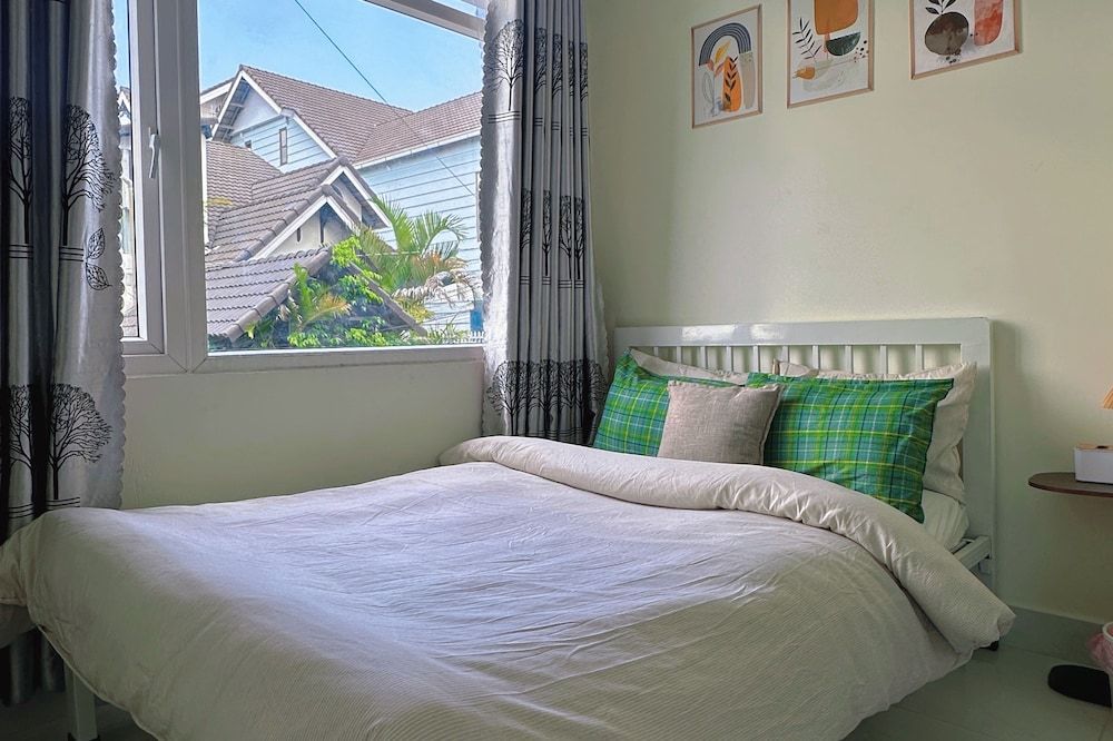 Comfort Apartment, City View