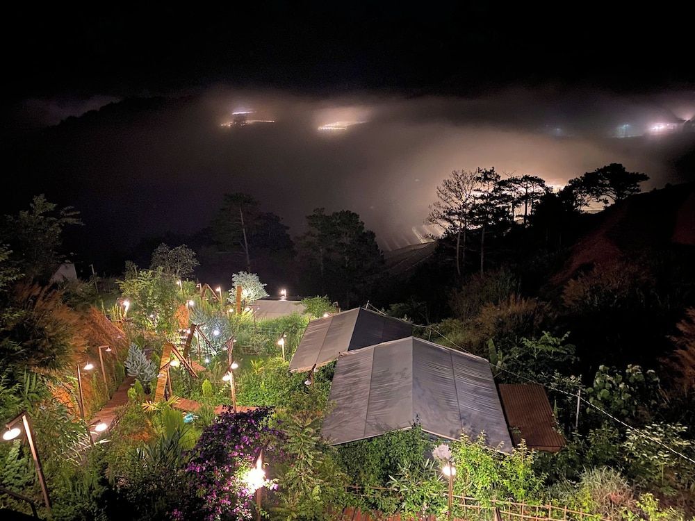 Mây Glamping Basic Tent, Patio, Hill View 11