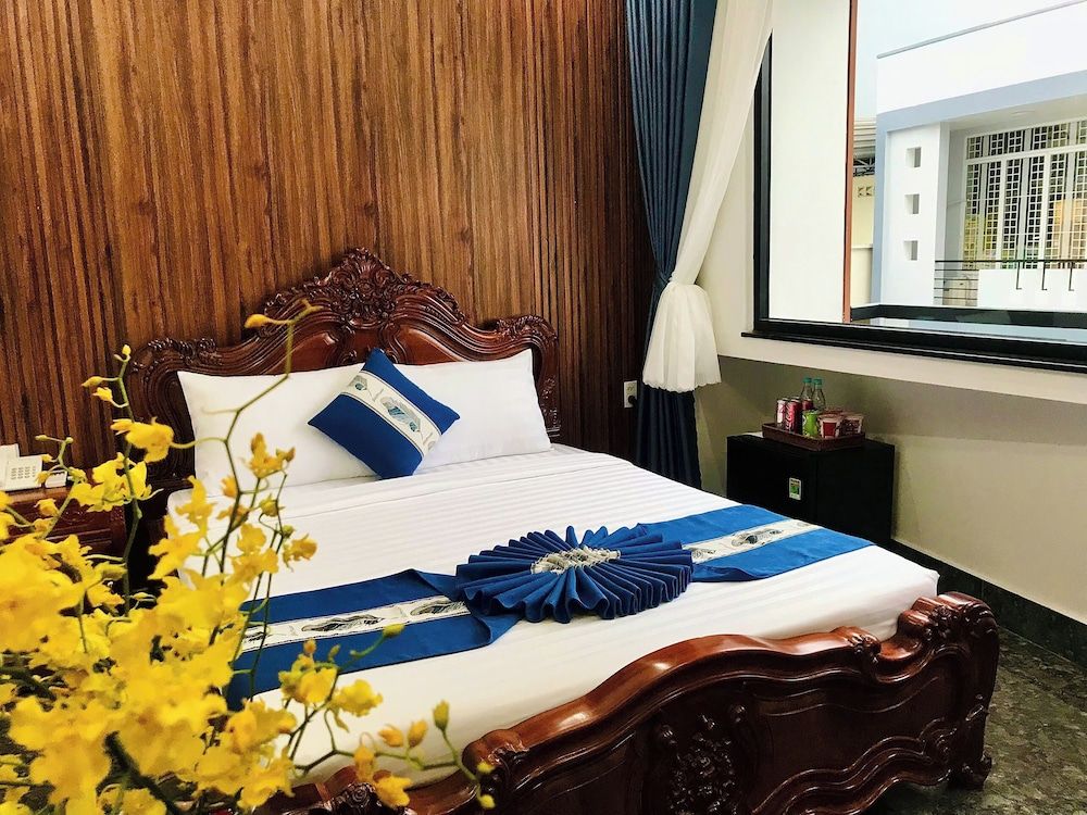 Cozy 86 Homestay Superior Double Room, 1 King Bed, City View 8