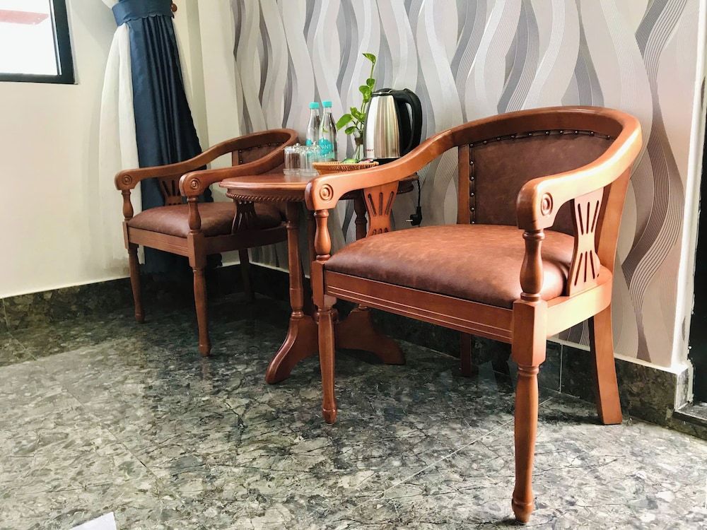 Cozy 86 Homestay Superior Double Room, 1 King Bed, City View 11