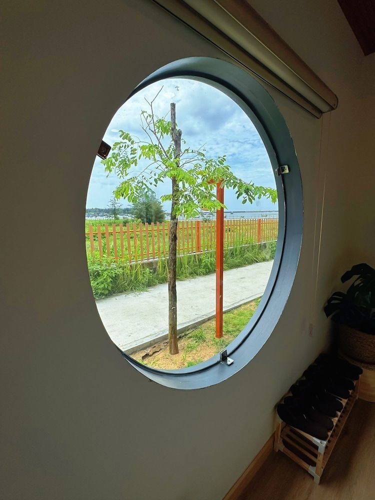 Melaka Ho Tram - Beachside Bungalows Deluxe Double Room, Sea View 4