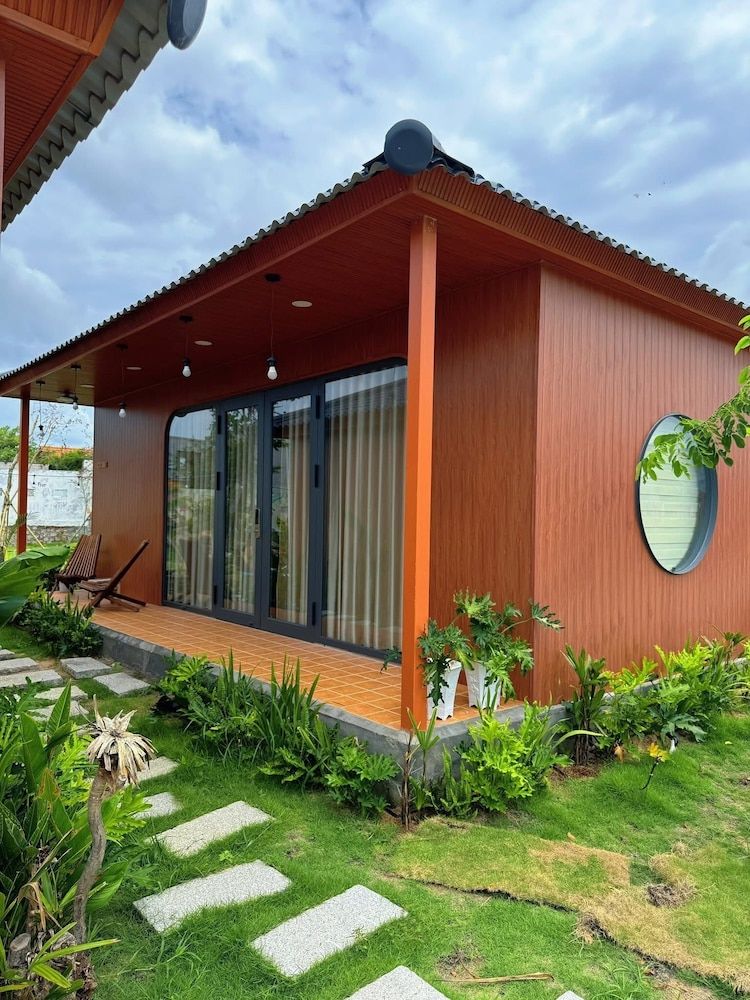 Melaka Ho Tram - Beachside Bungalows Deluxe Double Room, Sea View 6