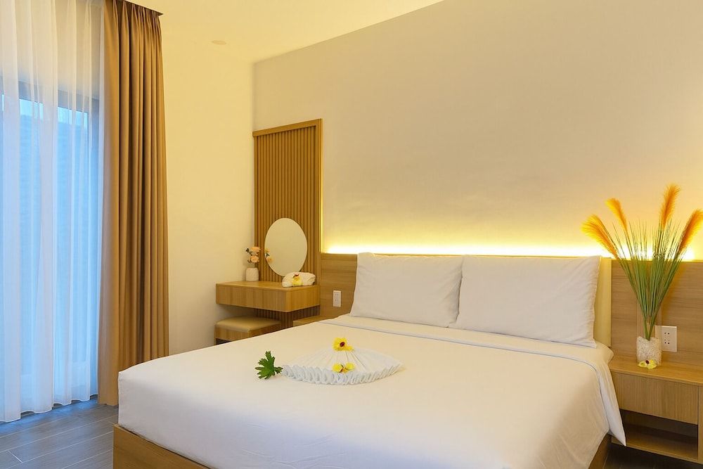 Amory Dalat Hotel Triple with Bathtub & Balcony 2