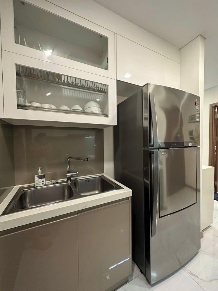 Luxury Apartment, 1 Bedroom, Balcony, City View