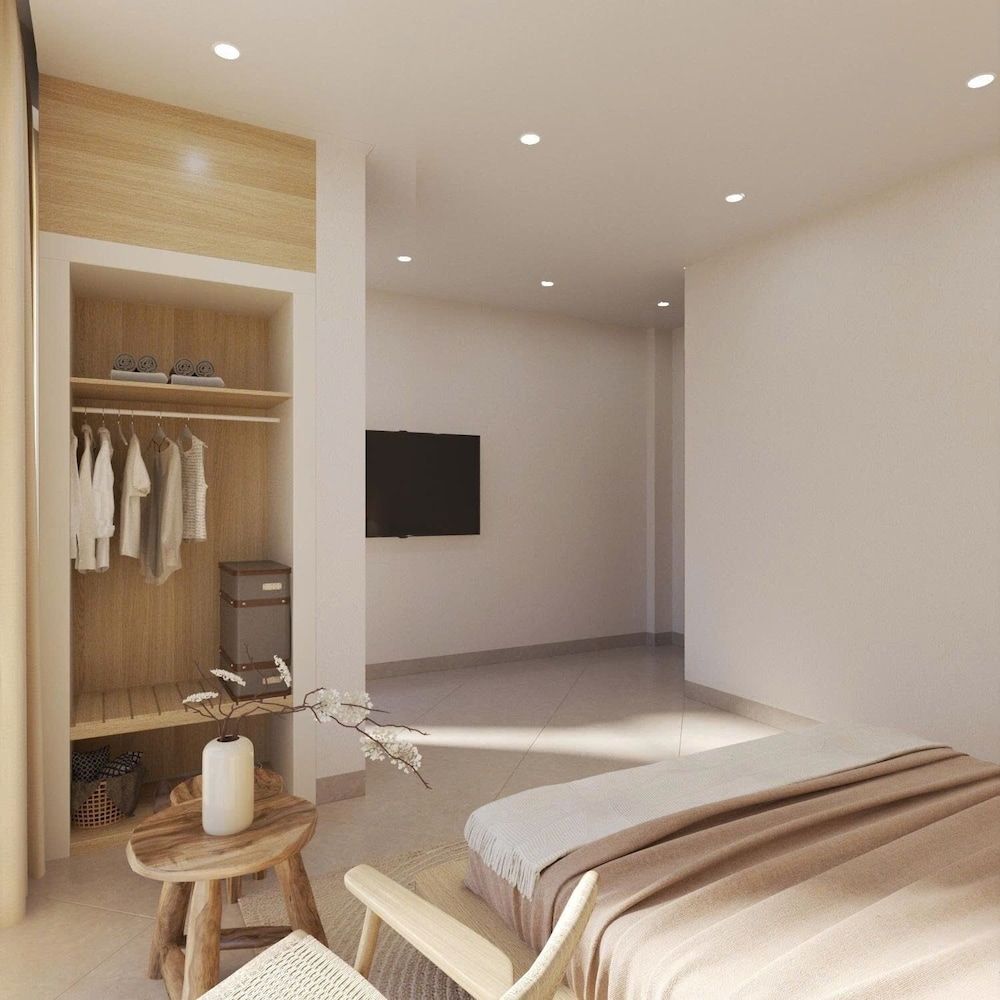 RAW Hostel - Tour & Motorbikes Rental Superior Double Room, Balcony, City View 3