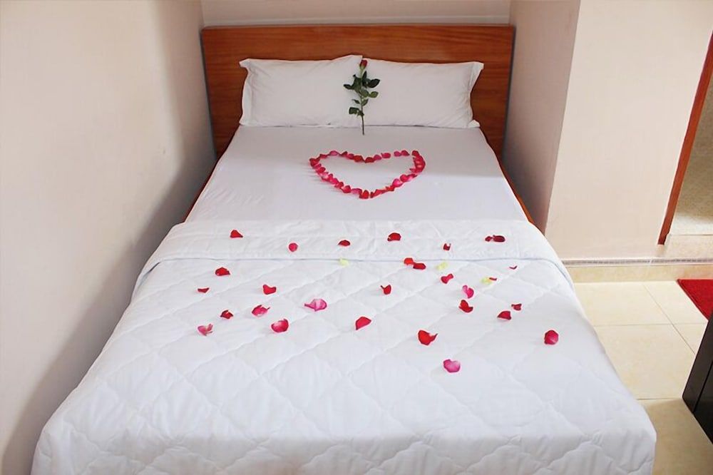 Standard Triple Room, City View