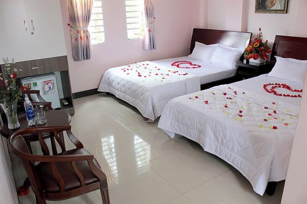 Standard Double or Twin Room, City View