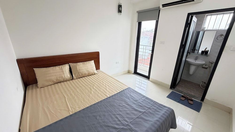 Superior Apartment, Balcony, Courtyard View