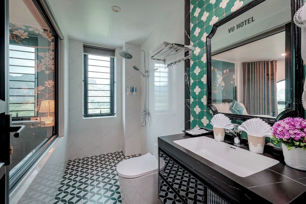 Vũ Hotel Deluxe Double Room, 1 Queen Bed, Mountain View 5