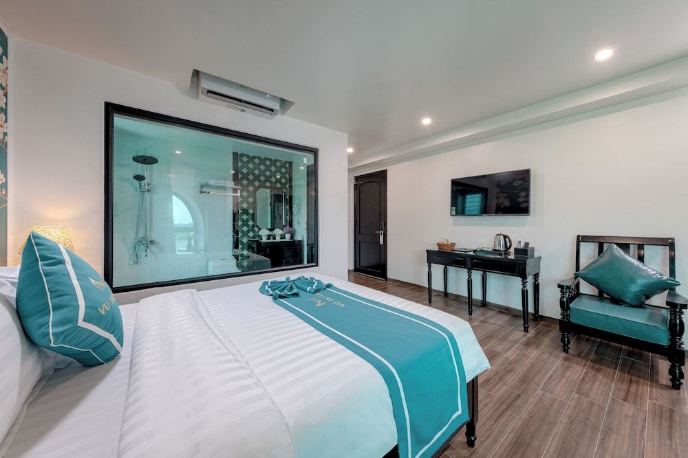 Vũ Hotel Deluxe Double Room, 1 Queen Bed, Mountain View