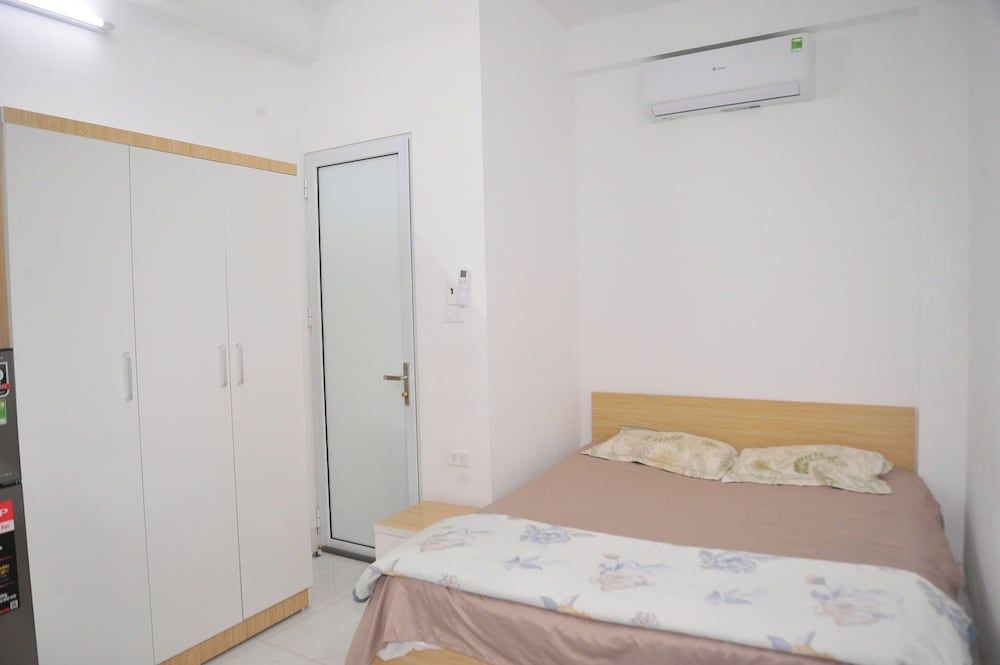Happy Nest Homestay Ha Noi Luxury Double Room 4