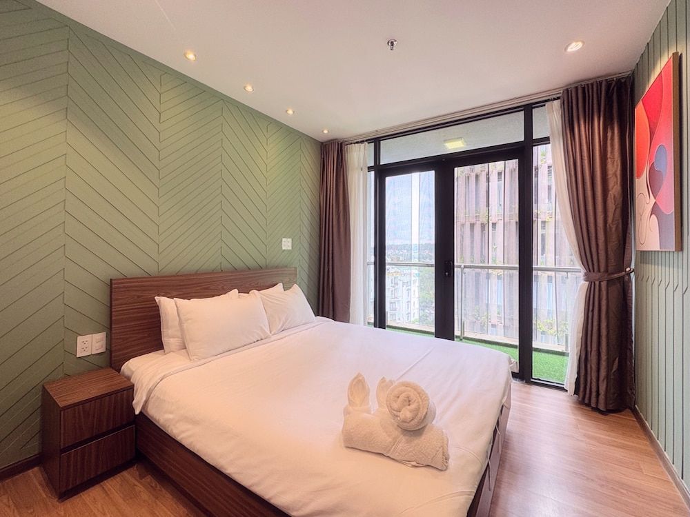 9Trip Stay in Dalat Center Residence Signature Apartment, 3 Bedrooms, City View 8