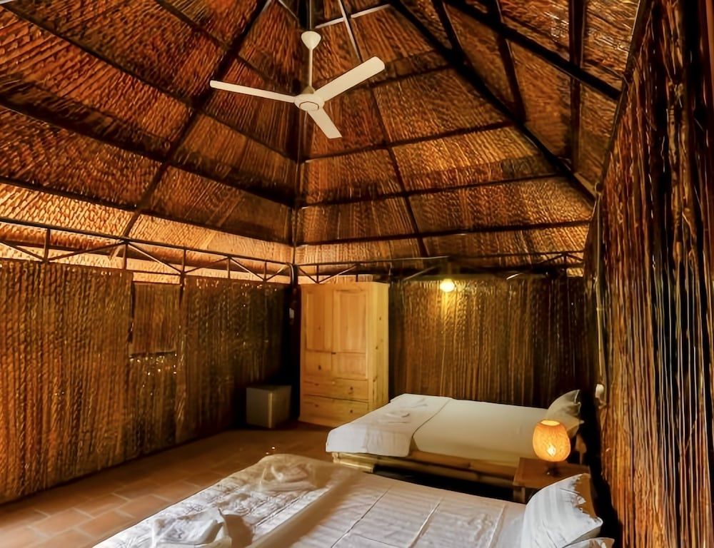 Deluxe Quadruple Room, Private Bathroom, River View